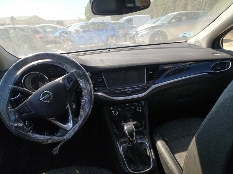 opel astra k (b16) del año 2016