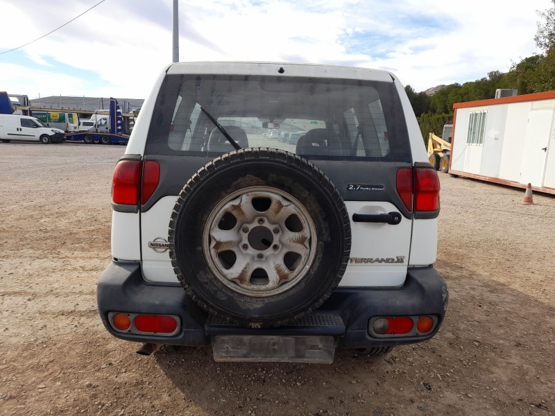 nissan terrano ii (r20) del año 2001