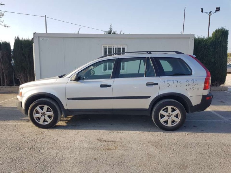 volvo xc90 del año 2004