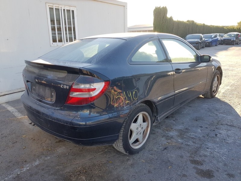 mercedes-benz clase c (w203) sportcoupe del año 2005