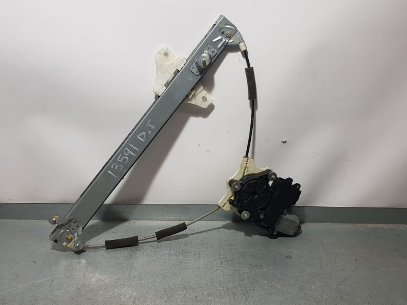 Recambio de elevalunas delantero izquierdo para hyundai i20 classic referencia OEM IAM 82403C7010  ELECTRICO 6 PINS