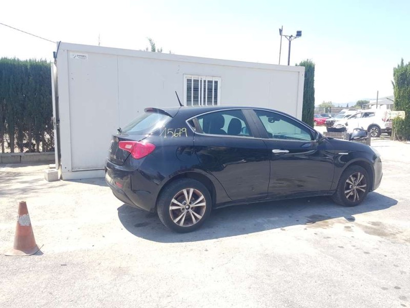 alfa romeo giulietta (191) del año 2011