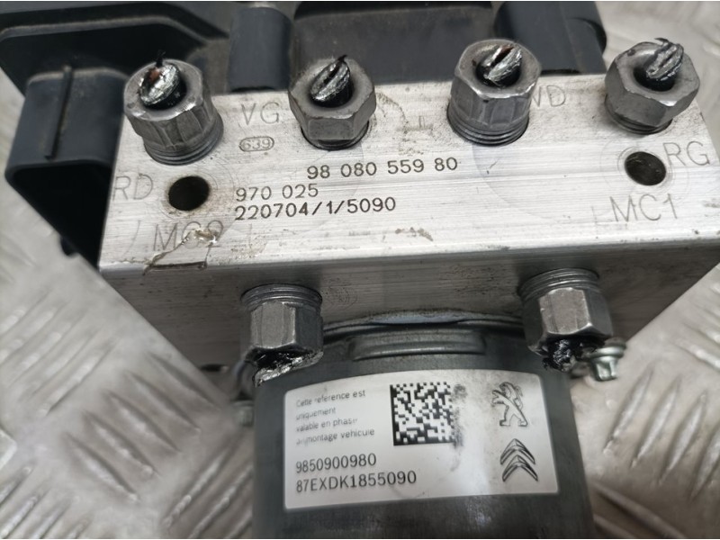Recambio de abs para peugeot rifter acristalada referencia OEM IAM 9808055980 970025 BOSCH