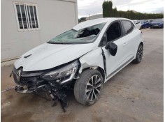 renault clio v del año 2021