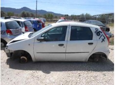 FIAT PUNTO BERLINA (188)
