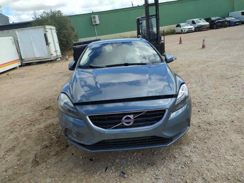 volvo v40 hatchback (525) del año 2013