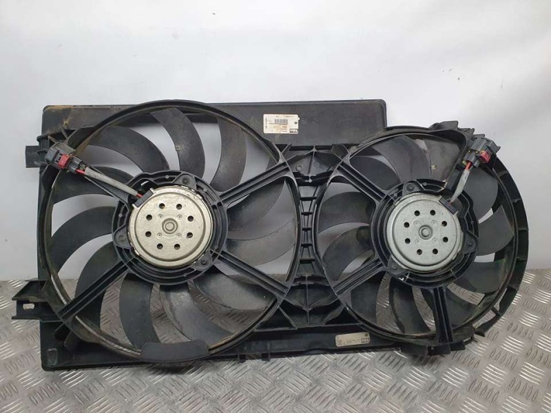 Recambio de electroventilador para chrysler voyager (rg) 2.5 crd se referencia OEM IAM 04809413AF 868500S VALEO