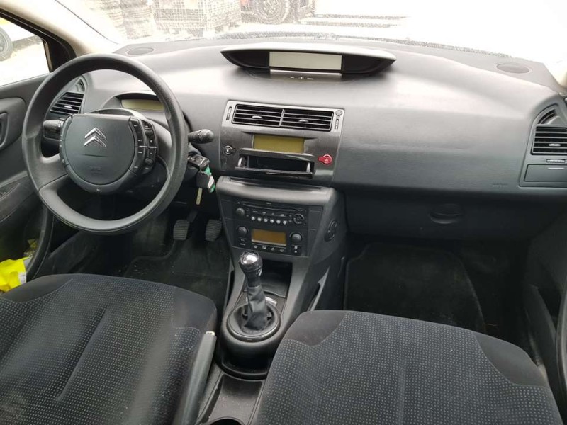 citroën c4 berlina del año 2006