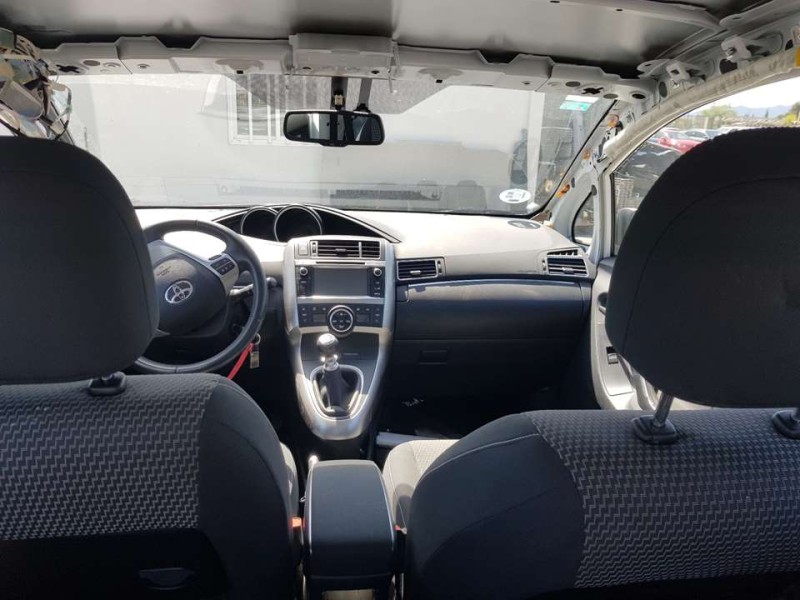 toyota verso del año 2015