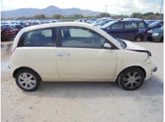 LANCIA YPSILON (101)