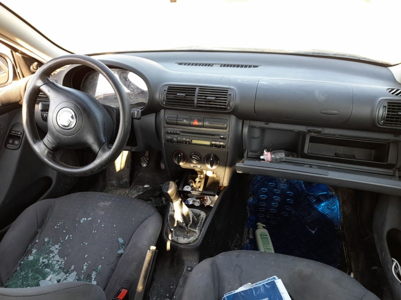 seat leon (1m1) del año 2001