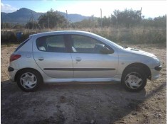 PEUGEOT 206 BERLINA