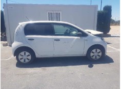 VOLKSWAGEN UP! (122)