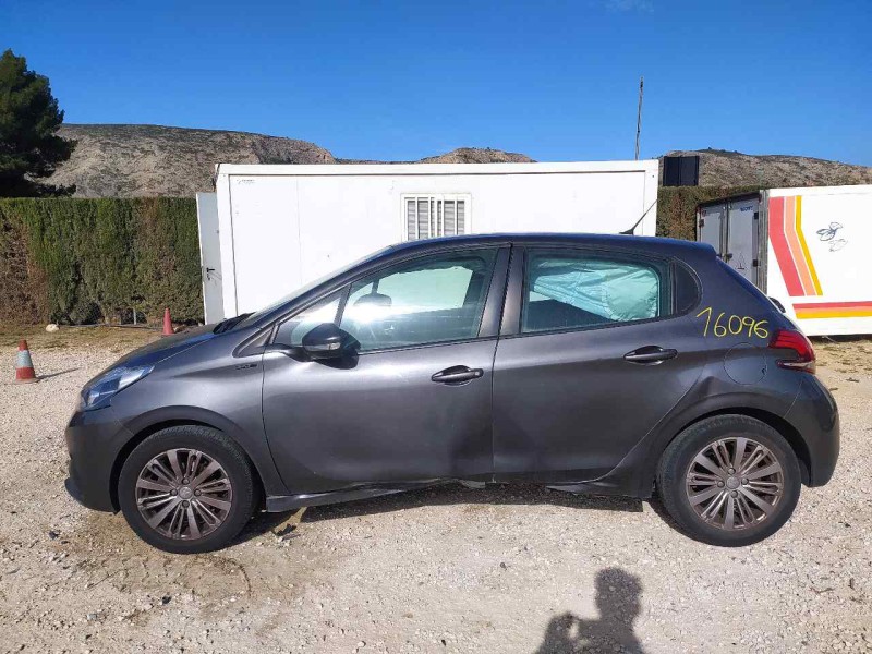 peugeot 208 del año 2018