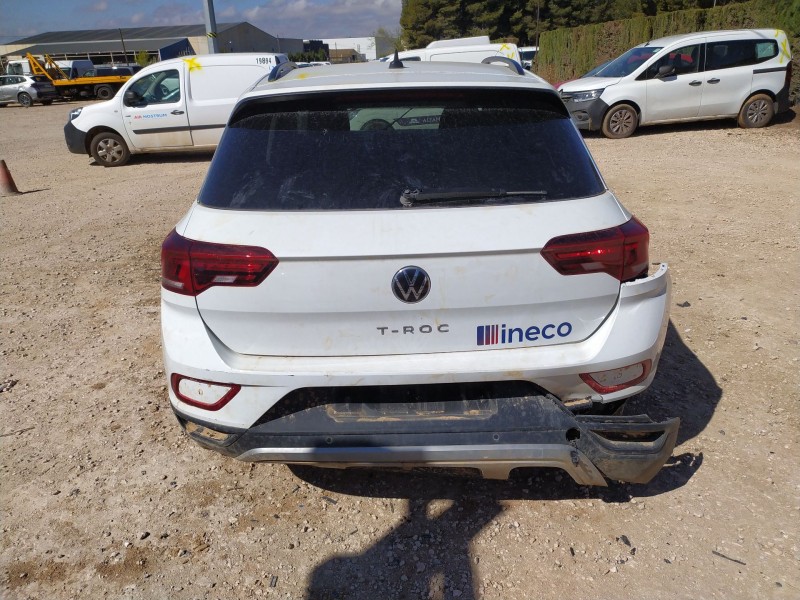 volkswagen t-roc (a11, d11) del año 2023