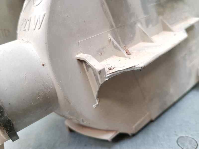 Recambio de piloto delantero izquierdo para renault megane i classic (la0) 1.6e alize referencia OEM IAM 7700831466  PATAS ROTAS