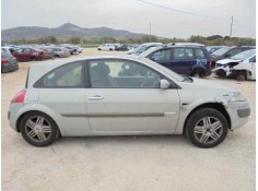 RENAULT MEGANE II BERLINA 3P