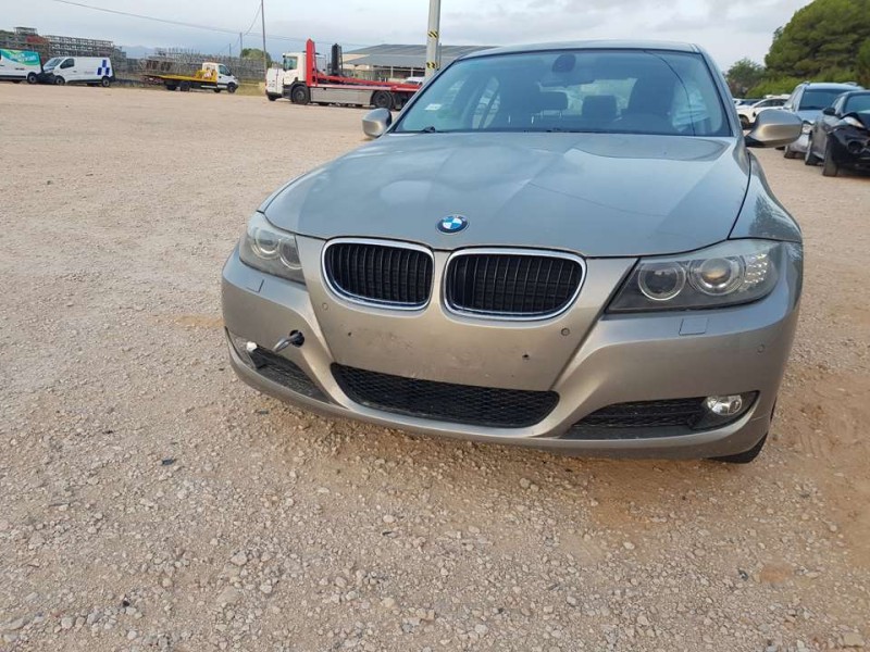 bmw serie 3 berlina (e90) del año 2008