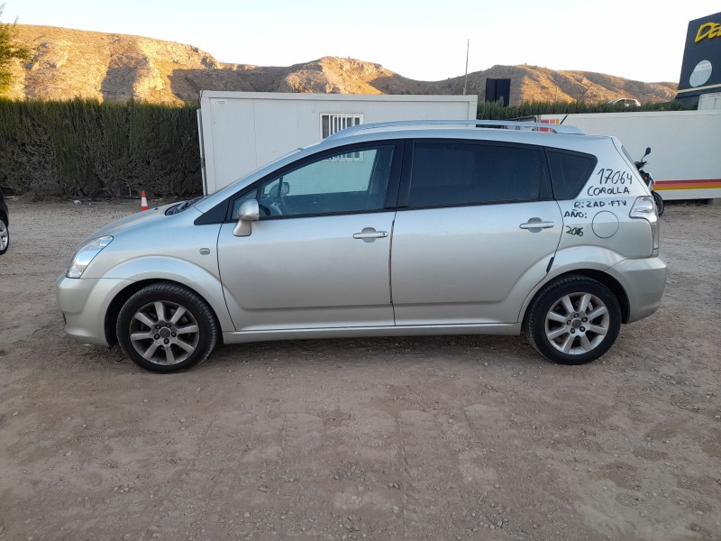 toyota corolla verso (zer_, zze12_, r1_) del año 2006