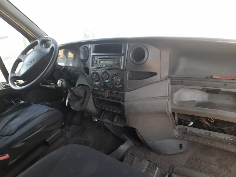 iveco daily iv furgoneta del año 2006