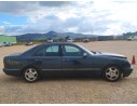 mercedes-benz clase e (w210) berlina del año 2000