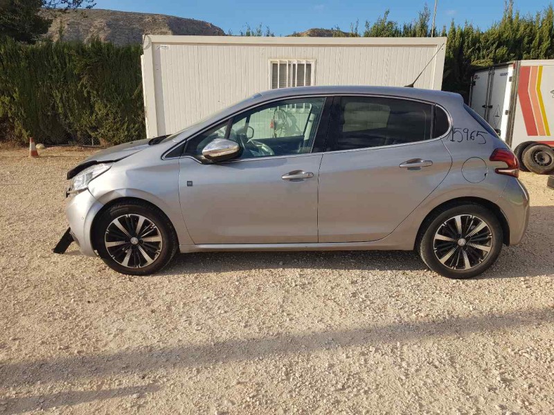 peugeot 208 del año 2018