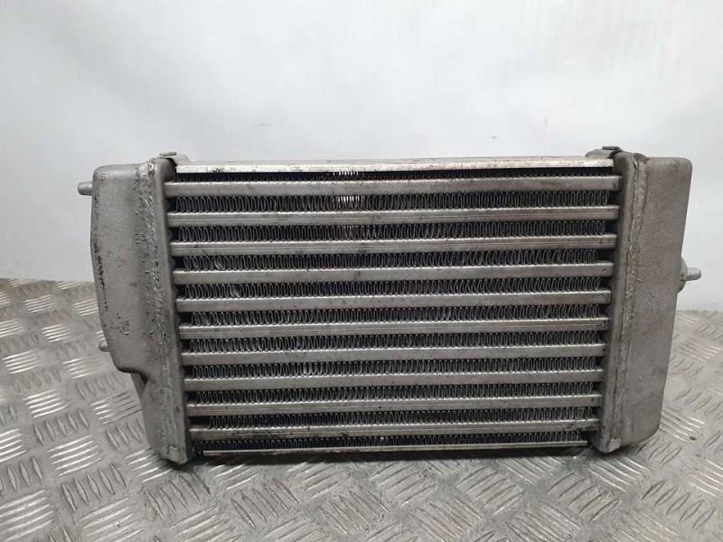 Recambio de intercooler para chrysler voyager (rg) 2.5 crd se referencia OEM IAM IA1072868503A 83403D 