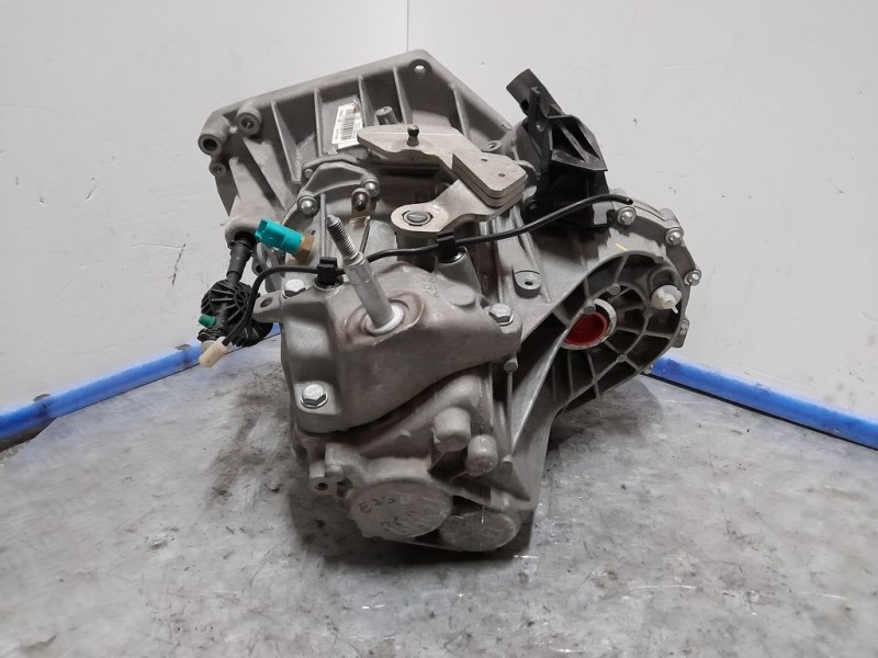 Recambio de caja cambios para renault captur intens referencia OEM IAM TL4094 005787 6 VELOCIDADES
