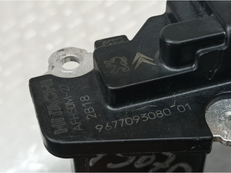 Recambio de caudalimetro para peugeot rifter acristalada referencia OEM IAM 9677093080 AFH50M27 HITACHI
