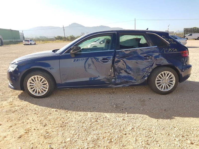 audi a3 sportback (8va) del año 2013