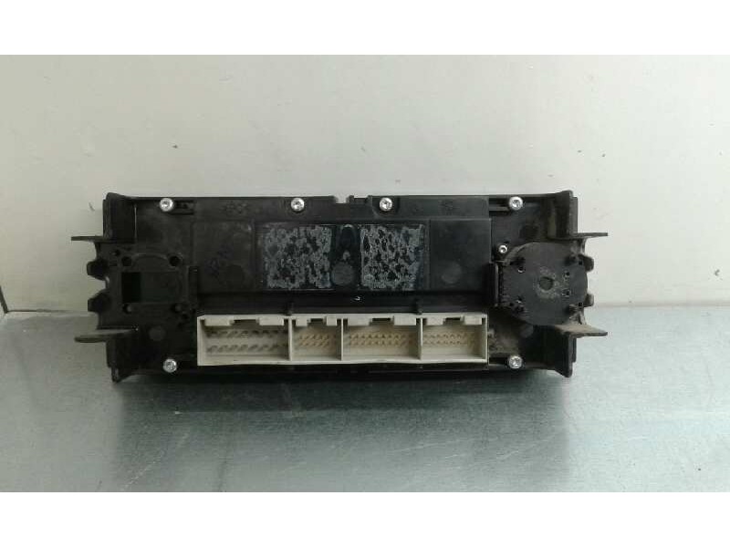 Recambio de mando climatizador para volkswagen polo berlina (6n2) 1.4 referencia OEM IAM  1000001674667 