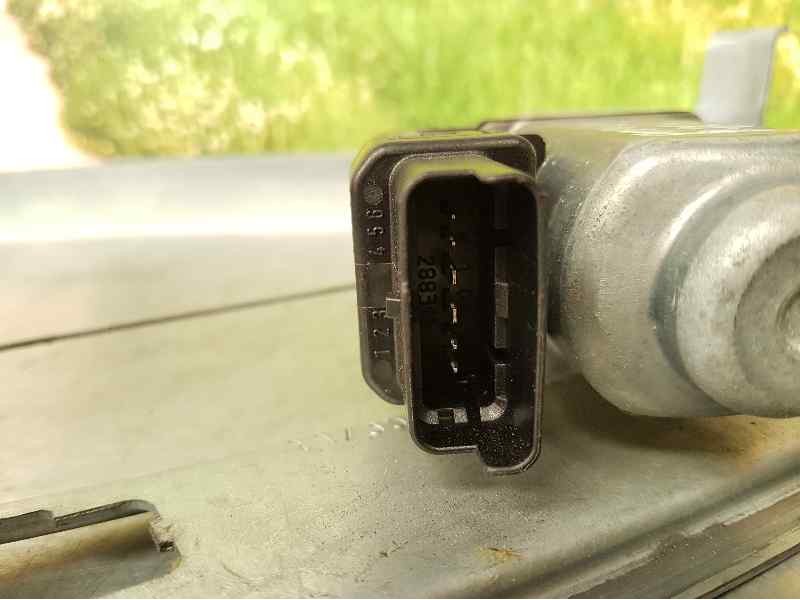 Recambio de elevalunas delantero derecho para renault scenic ii confort authentique referencia OEM IAM  6 PINS ELECTRICO