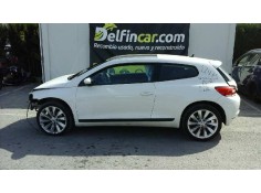VOLKSWAGEN SCIROCCO (137)