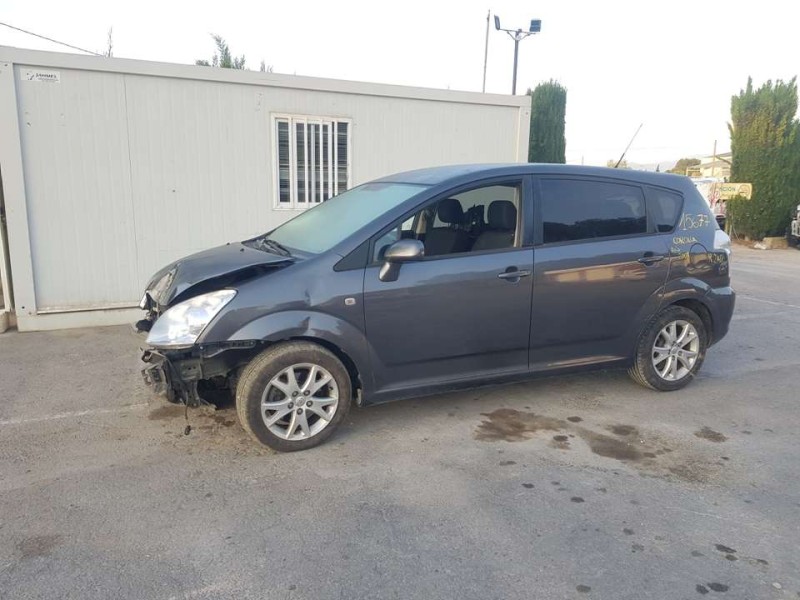 toyota corolla verso (r1) del año 2008