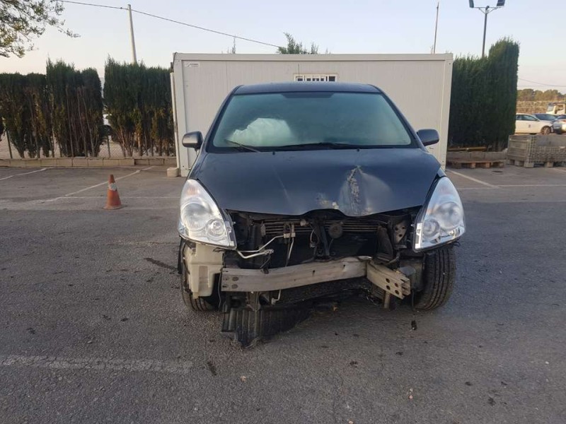 toyota corolla verso (r1) del año 2008