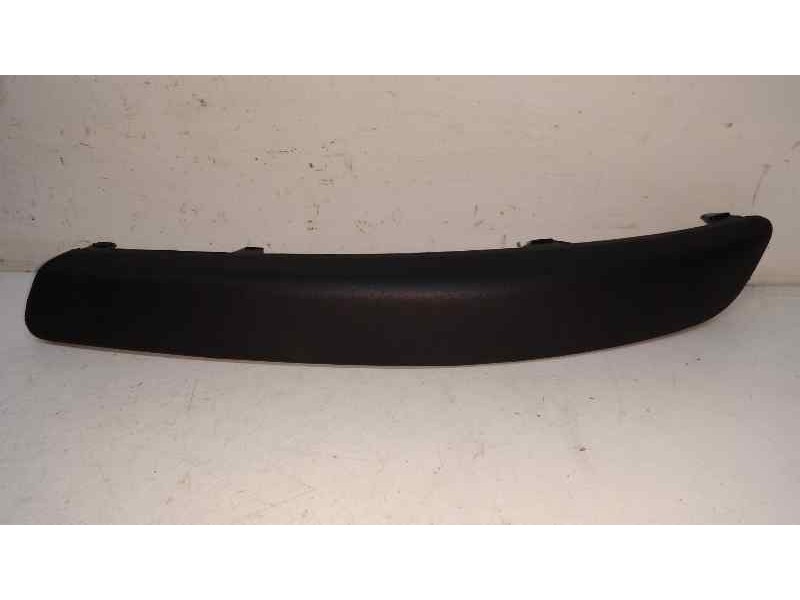 Recambio de molduras delanteras para volkswagen golf v berlina (1k1) referencia OEM IAM 107233218 DE PARAGOLPES IZQUIERDA