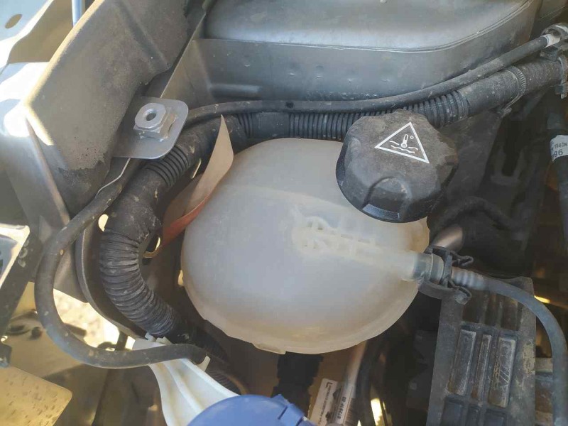 Recambio de deposito expansion para opel mokka elegance referencia OEM IAM 9824198680  