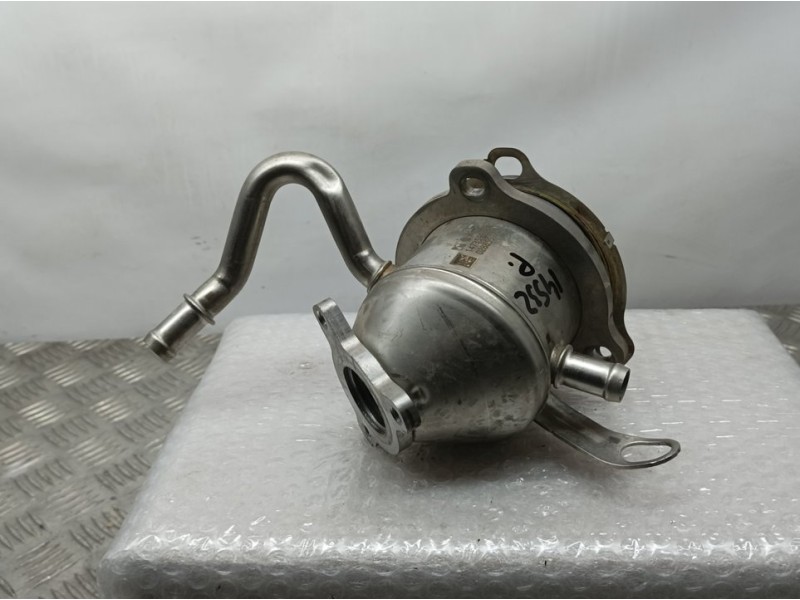 Recambio de enfriador egr para renault clio v business referencia OEM IAM 147359823R 02885577C 