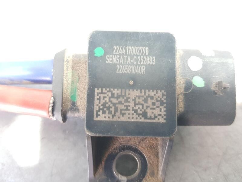 Recambio de sensor de temperatura para renault captur ii evolution referencia OEM IAM 226581040R  