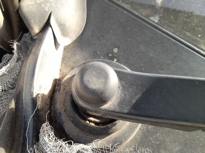 Recambio de motor limpia delantero derecho para peugeot 5008 (0u_, 0e_) 1.6 hdi referencia OEM IAM 6405PX  