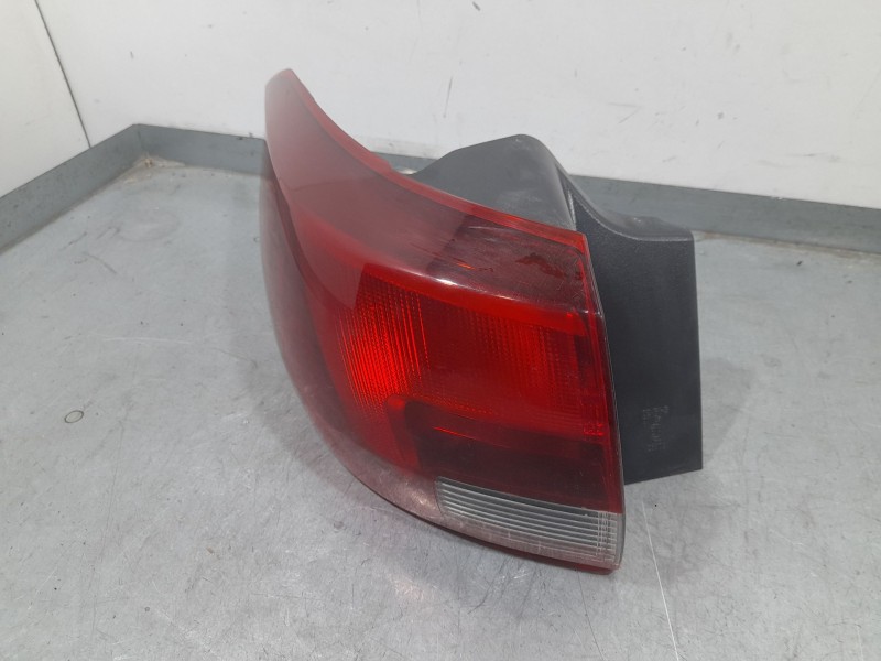 Recambio de piloto trasero izquierdo exterior para opel astra k sports tourer (b16) 1.6 cdti (35) referencia OEM IAM 4421996L  