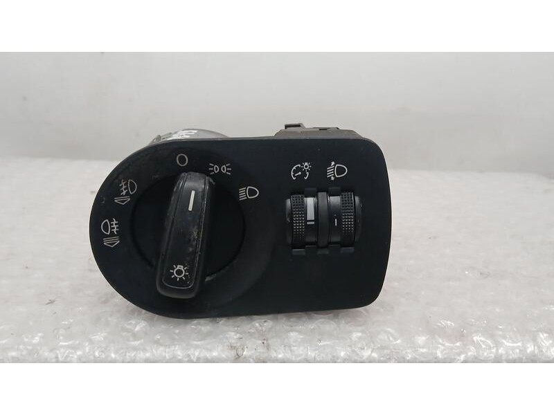 Recambio de mando luces para audi a1 (8x) attraction referencia OEM IAM 8X1941531T  10023656