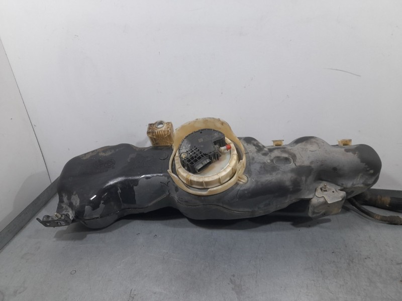 Recambio de deposito adblue para » otros... no usar standard referencia OEM IAM 7780060020  