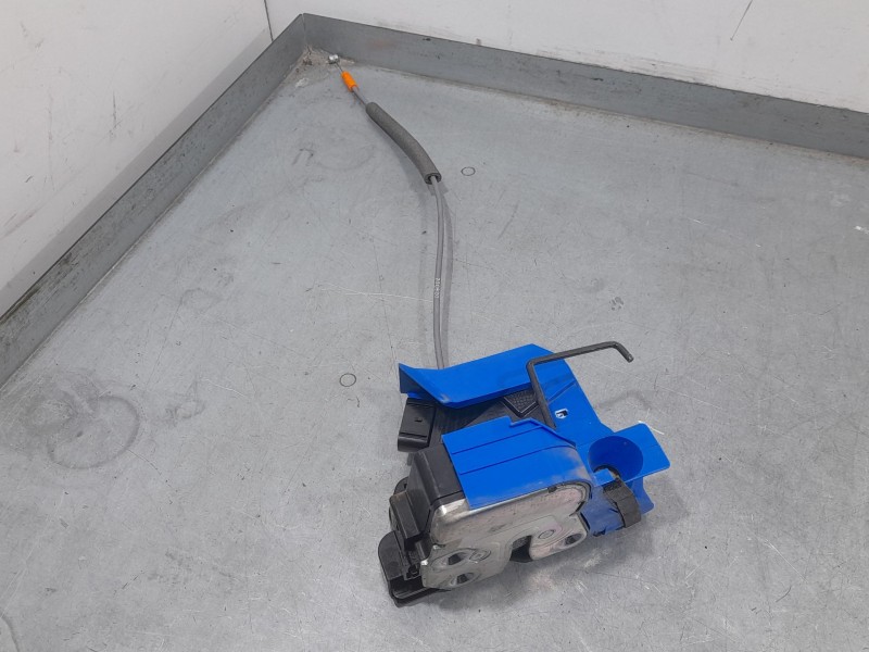 Recambio de cerradura puerta delantera izquierda para hyundai i20 iii (bc3, bi3) 1.0 t-gdi referencia OEM IAM 81310Q0000  