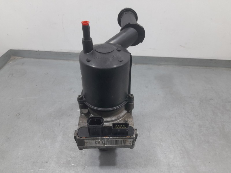 Recambio de bomba direccion electrica para peugeot 5008 (0u_, 0e_) 1.6 hdi referencia OEM IAM A5099940G  