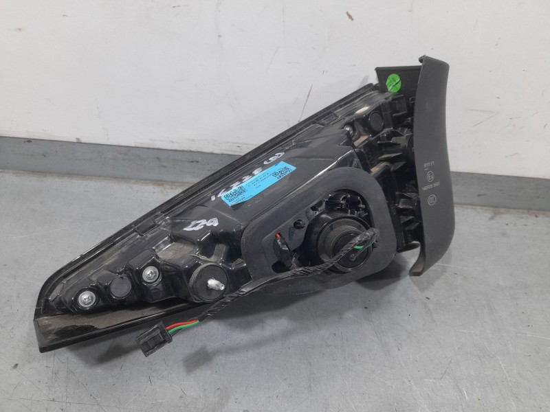 Recambio de piloto trasero izquierdo interior para mg mg 3 (5lfp) mg3 1.5 referencia OEM IAM A31018L0100  