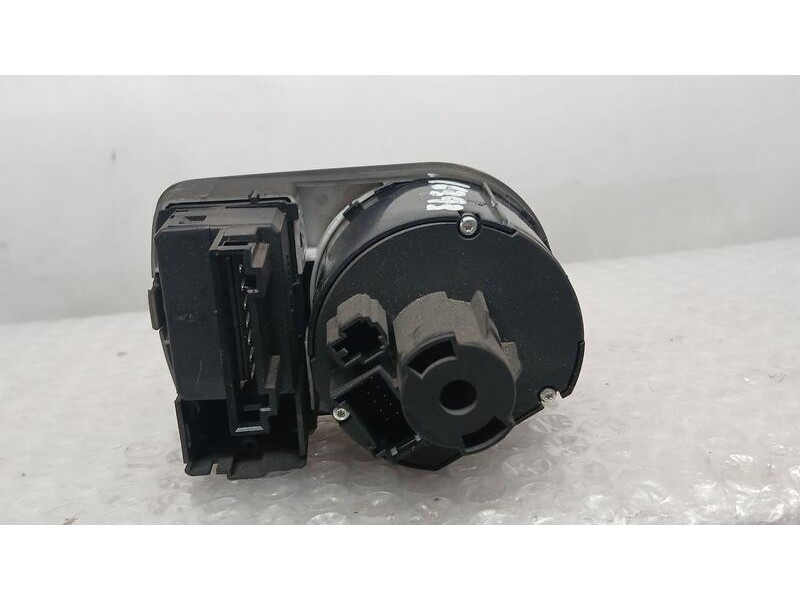 Recambio de mando luces para audi a1 (8x) attraction referencia OEM IAM 8X1941531T  10023656