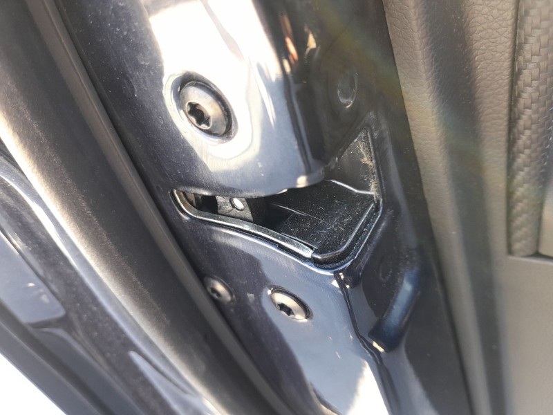 Recambio de cerradura puerta delantera izquierda para ssangyong tivoli 1.5 referencia OEM IAM   