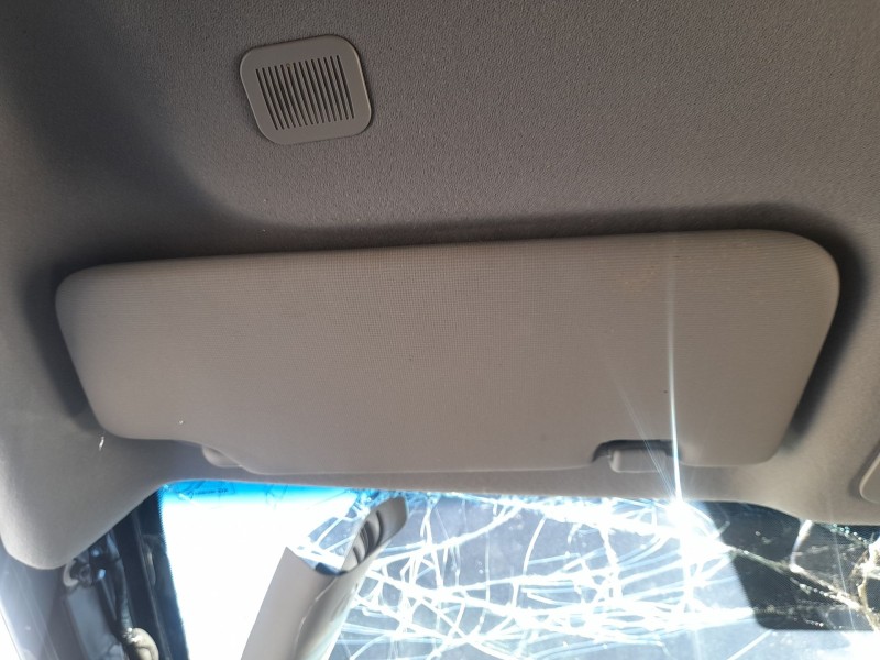 Recambio de parasol izquierdo para ssangyong tivoli 1.5 referencia OEM IAM  TOCADO 