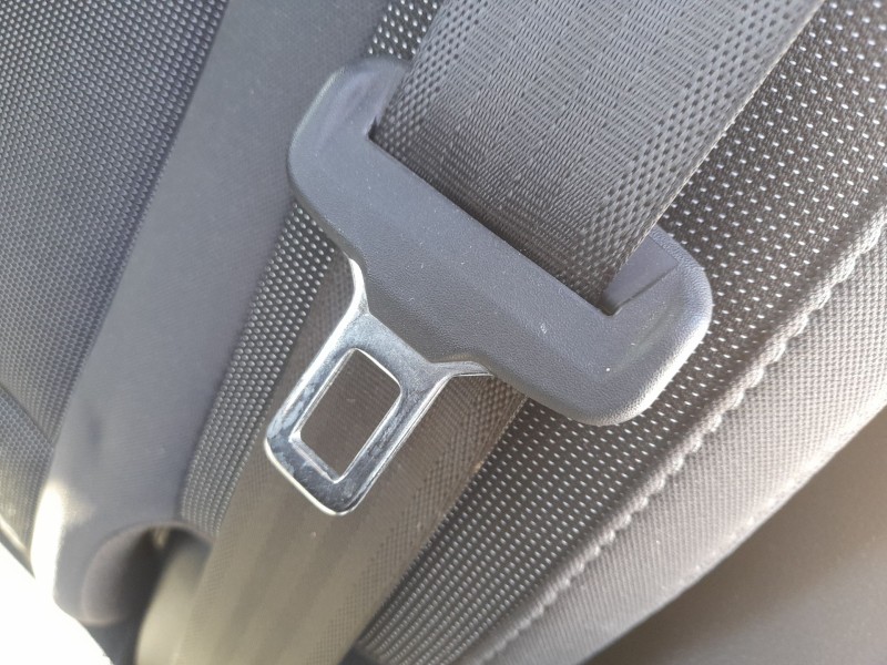 Recambio de cinturon seguridad trasero izquierdo para ssangyong tivoli 1.5 referencia OEM IAM   